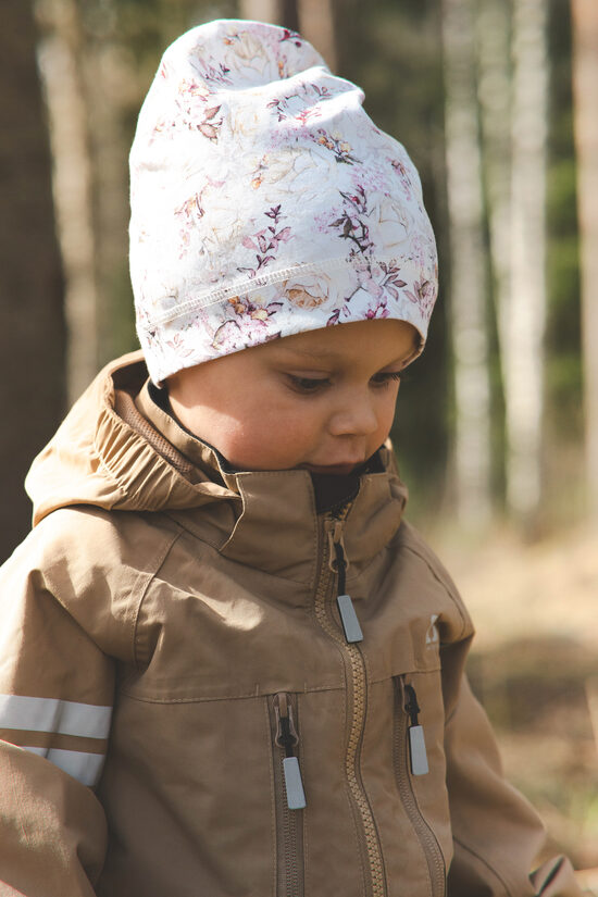 Kindad, Mütsid, Sallid