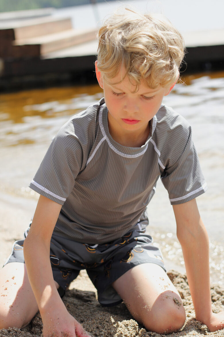 Lindbergd Sweden Malivies ujumispluus UPF50 - Grey